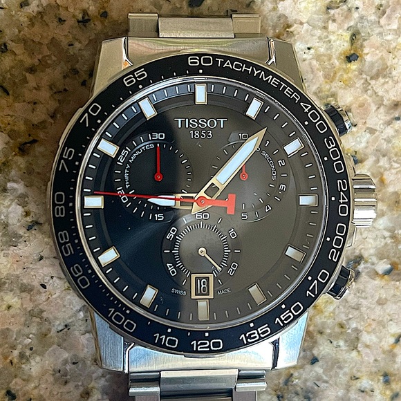 TISSOT STAINLESS STEEL WATCH WITH SAPPHIRE CHRYSTAL FACE - Picture 2 of 4